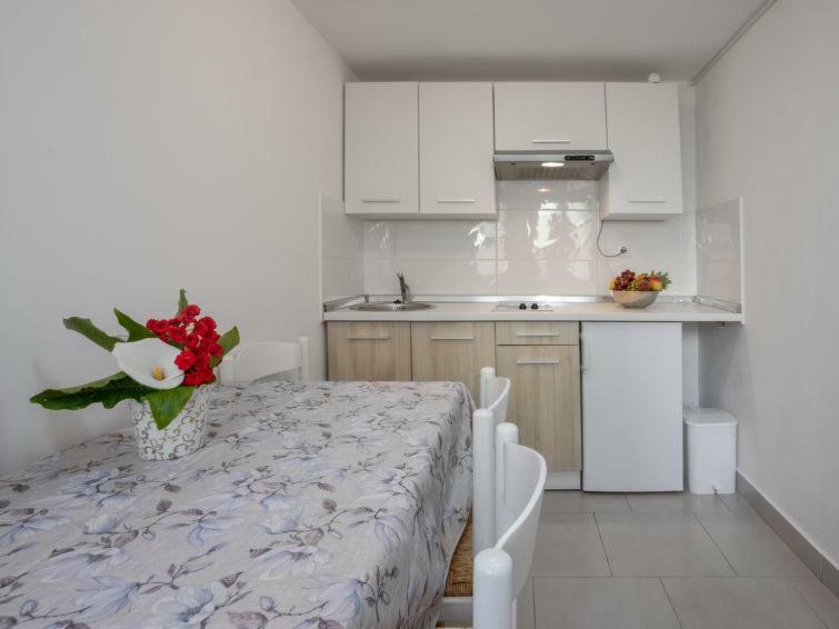 Apartments Folo Tar-Vabriga Eksteriør billede