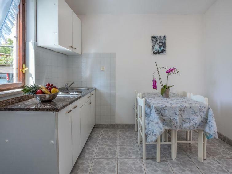 Apartments Folo Tar-Vabriga Eksteriør billede