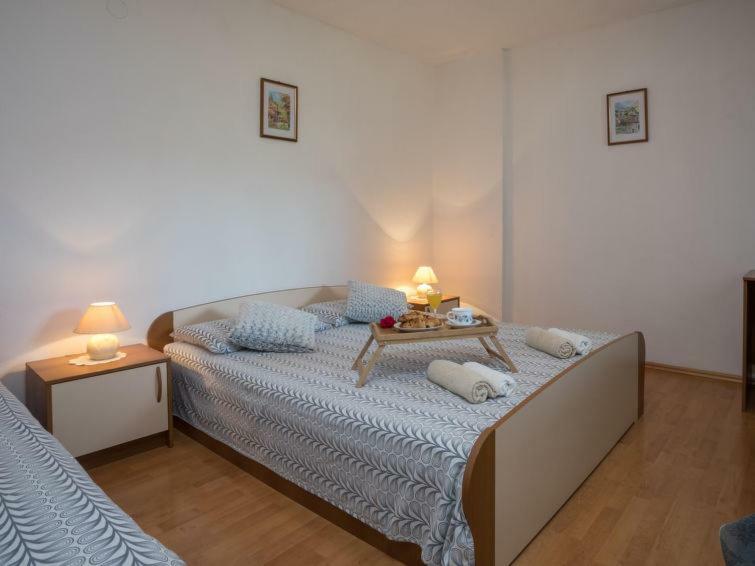Apartments Folo Tar-Vabriga Eksteriør billede